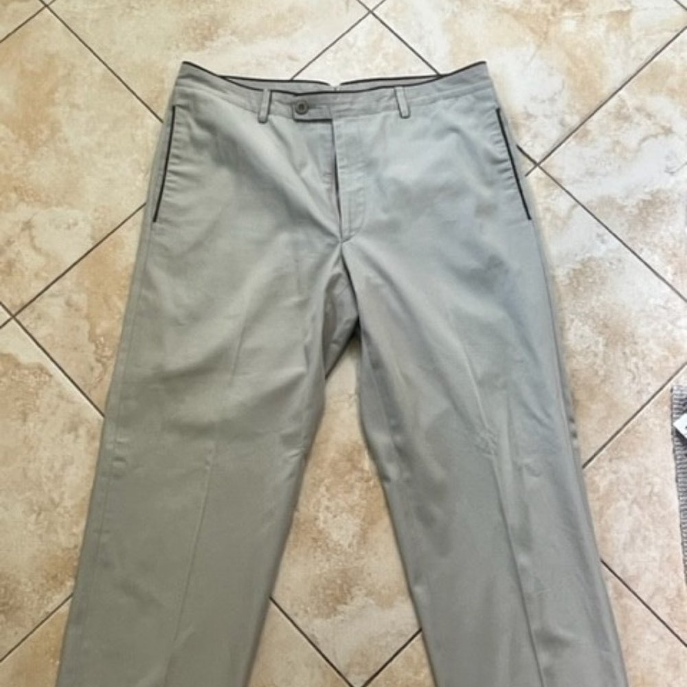 Authentic Hermes khaki pants size 32-33